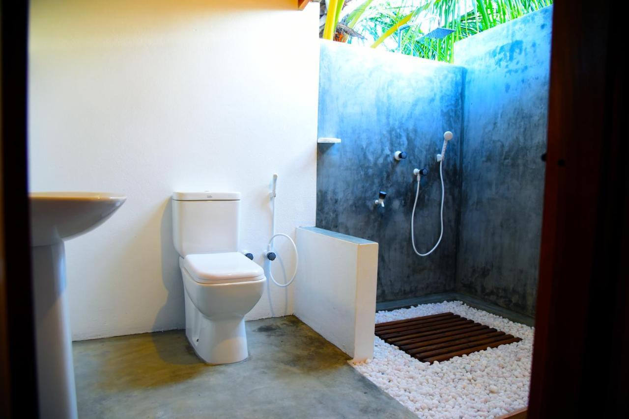 Prime Surfers Bungalow Arugam Bay Buitenkant foto