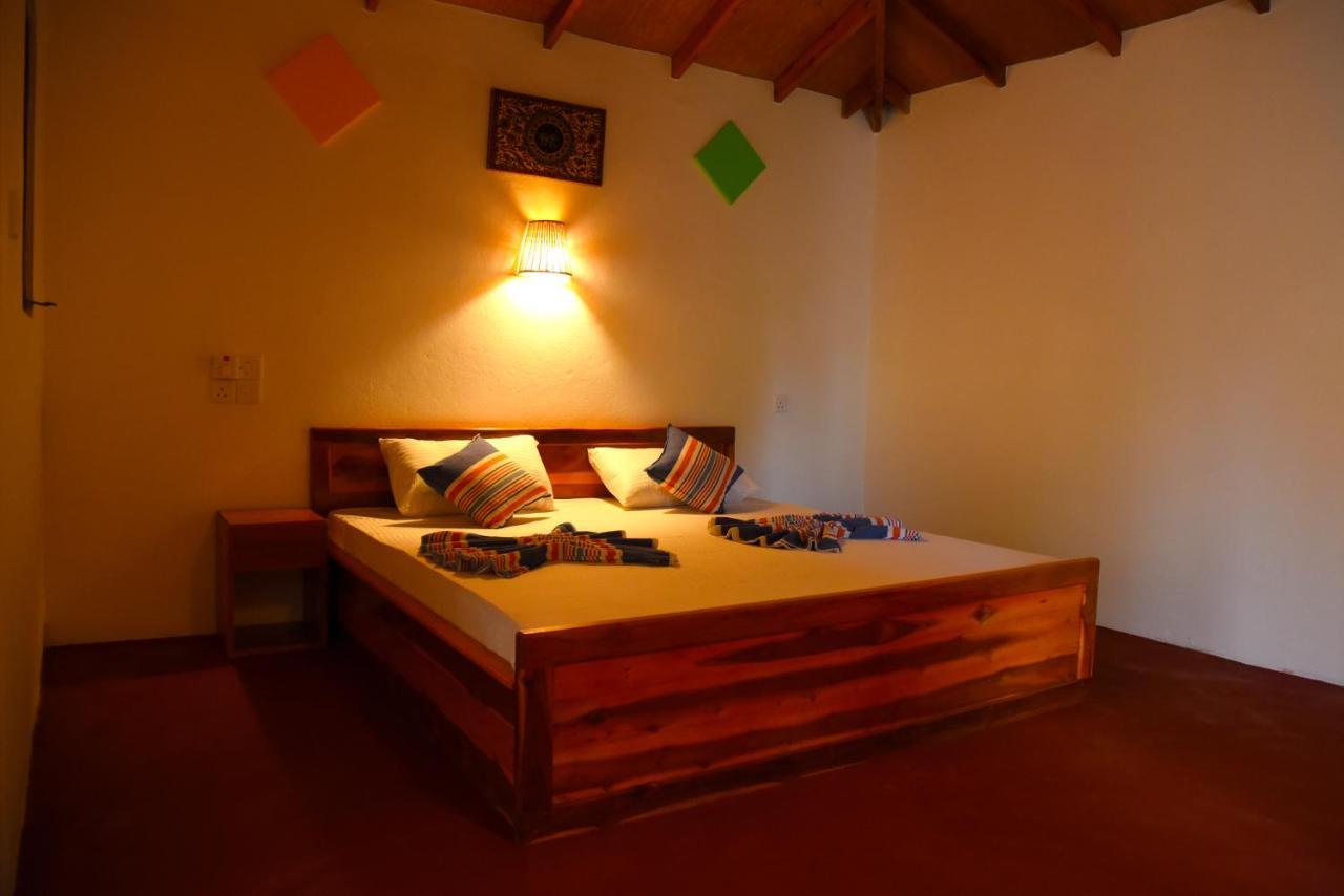 Prime Surfers Bungalow Arugam Bay Buitenkant foto