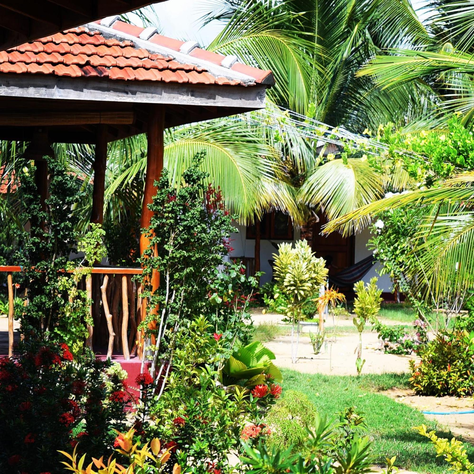 Prime Surfers Bungalow Arugam Bay Buitenkant foto